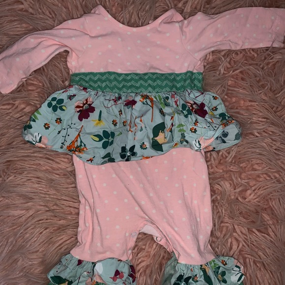 RIC RAC RUFFLES - Picture 1 of 1